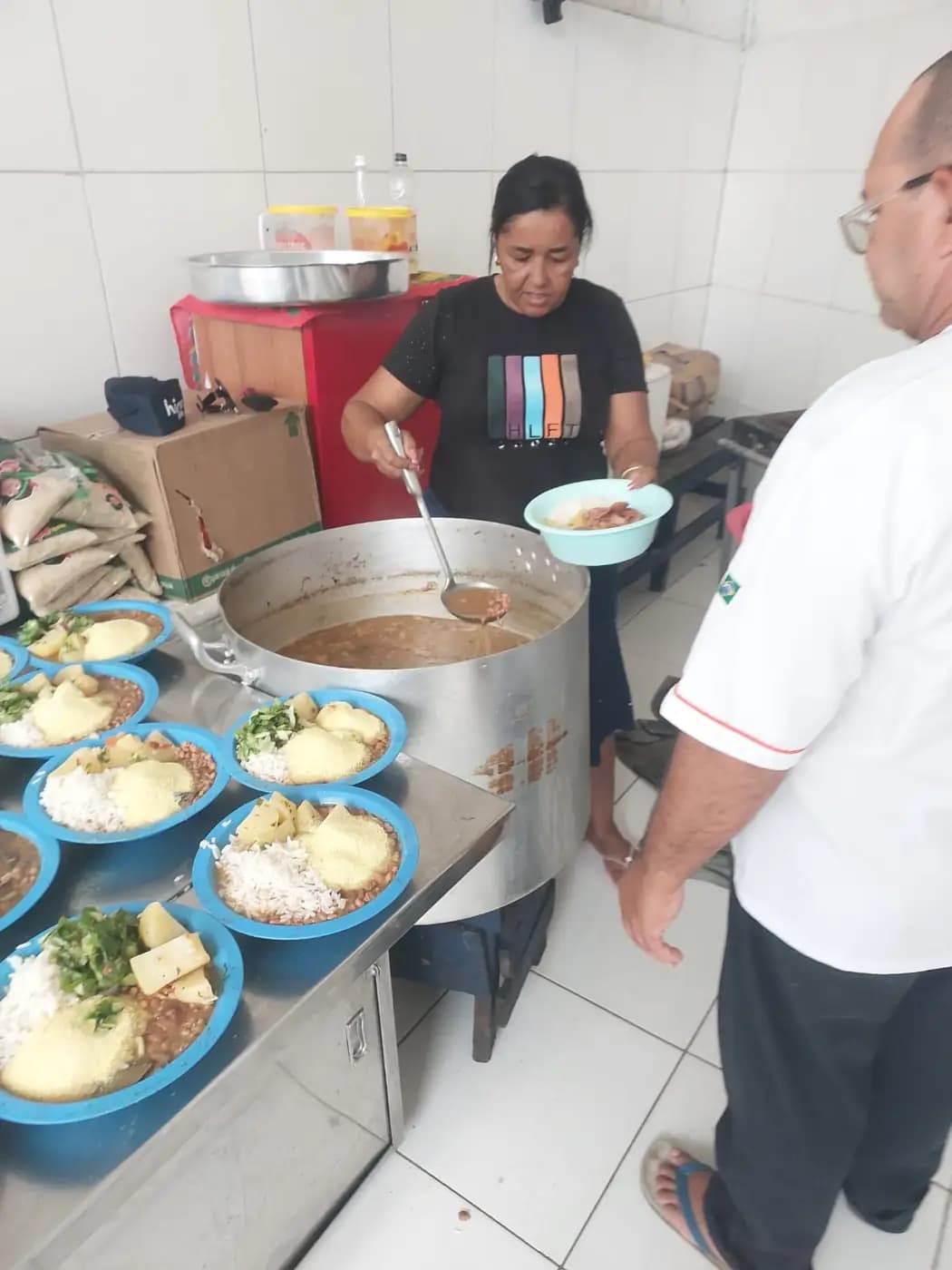 Fotografia do álbum "CAMPANHA COM FOME, NÃO SE BRINCA"